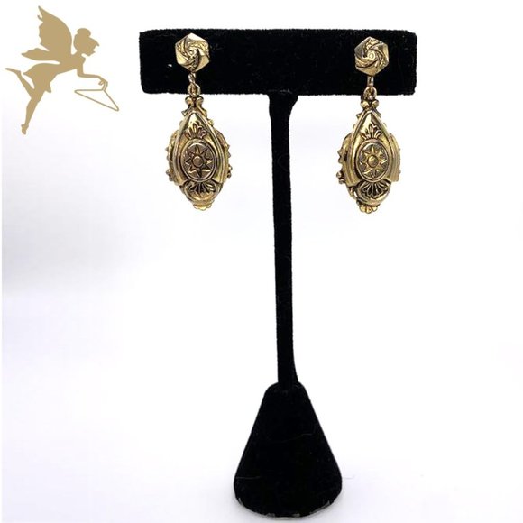 VINTAGE  RARE 1940s MCM Gold Tone Etched Boho Drop Earrings - Picture 8 of 9